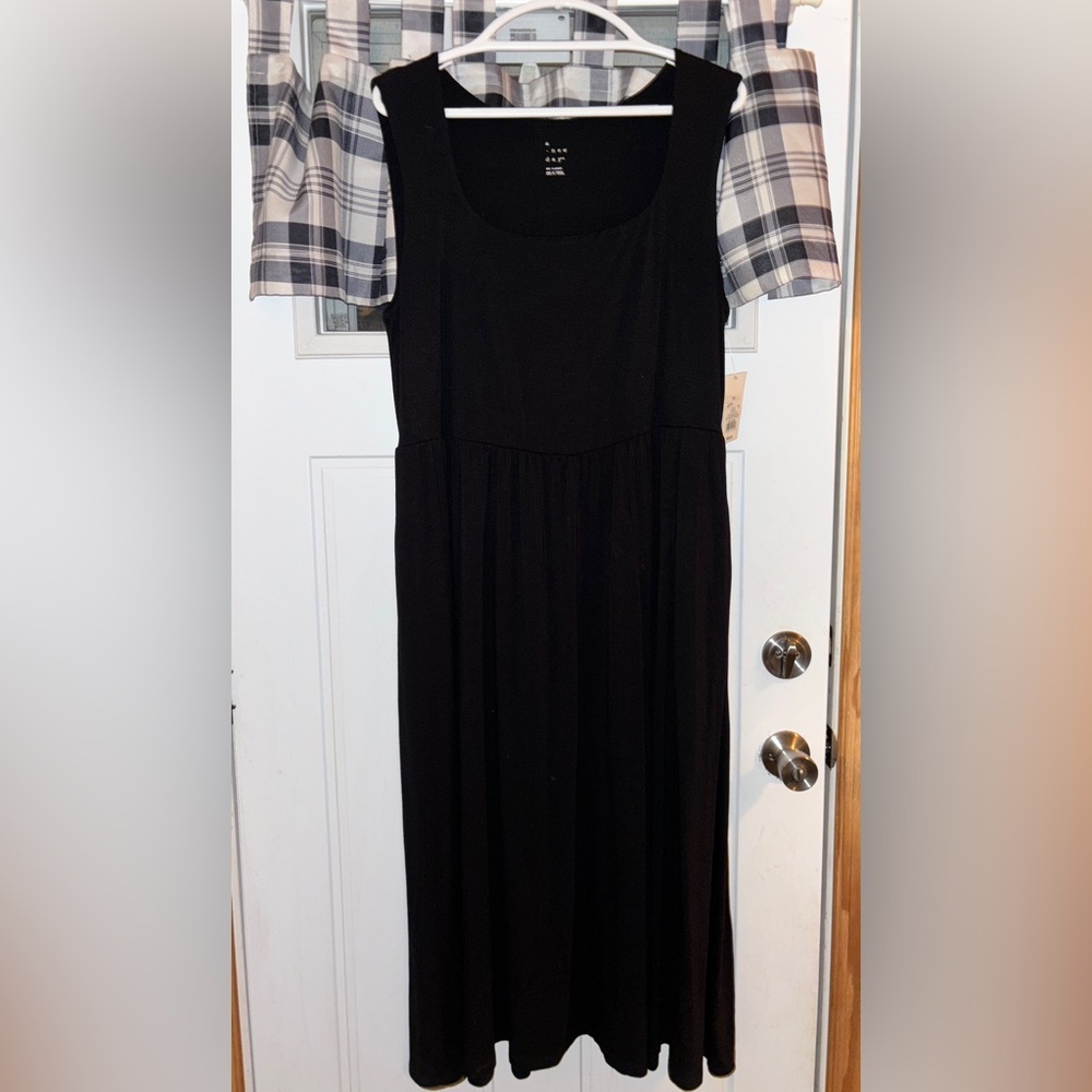 a new day XXL Black Scoop Neck Midi Flowy Dress-NWT